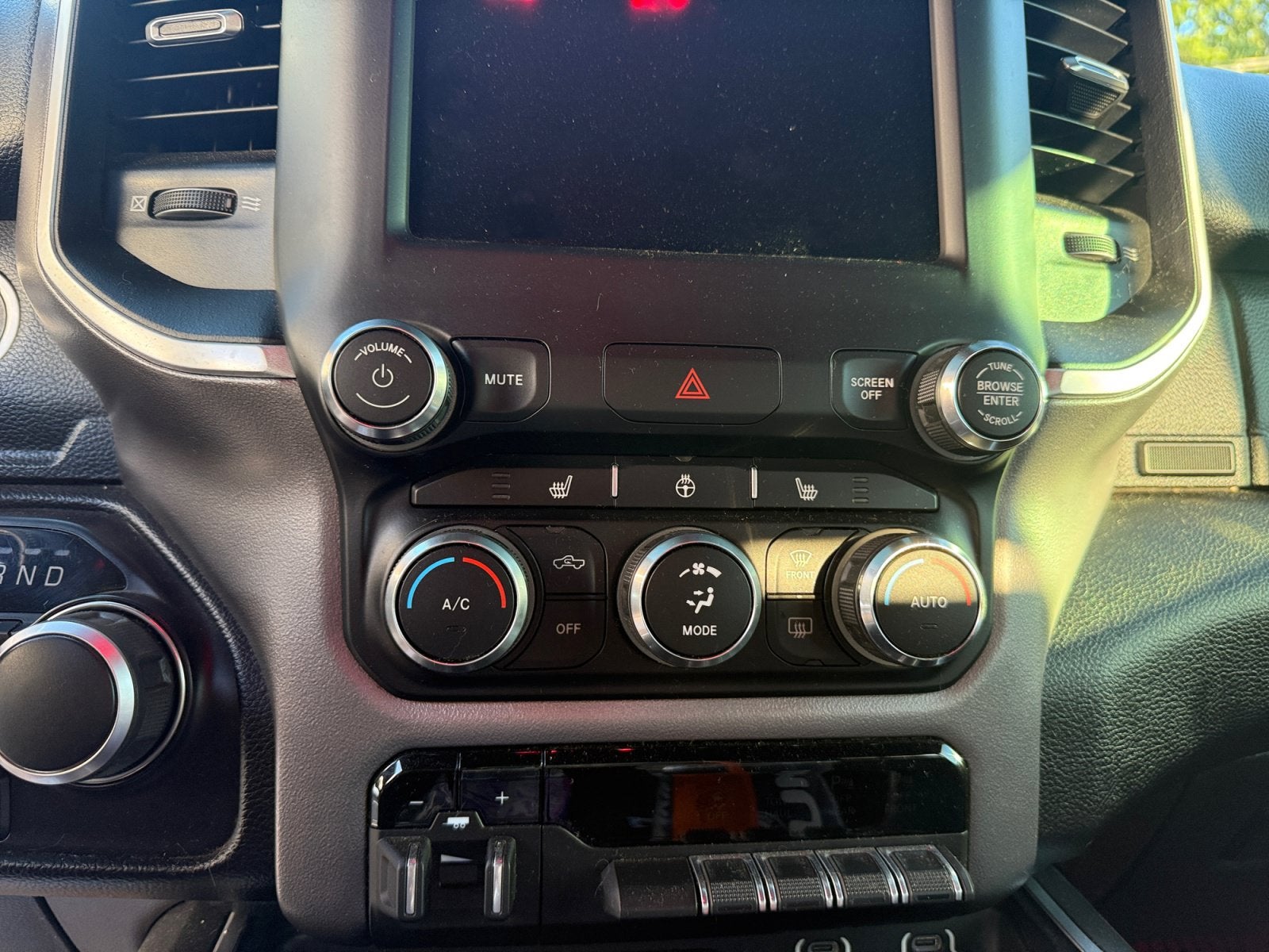 2021 RAM 1500 Big Horn Crew Cab 4x4 5'7" Box