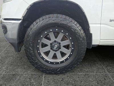 2021 RAM 1500 Big Horn Crew Cab 4x4 5'7" Box