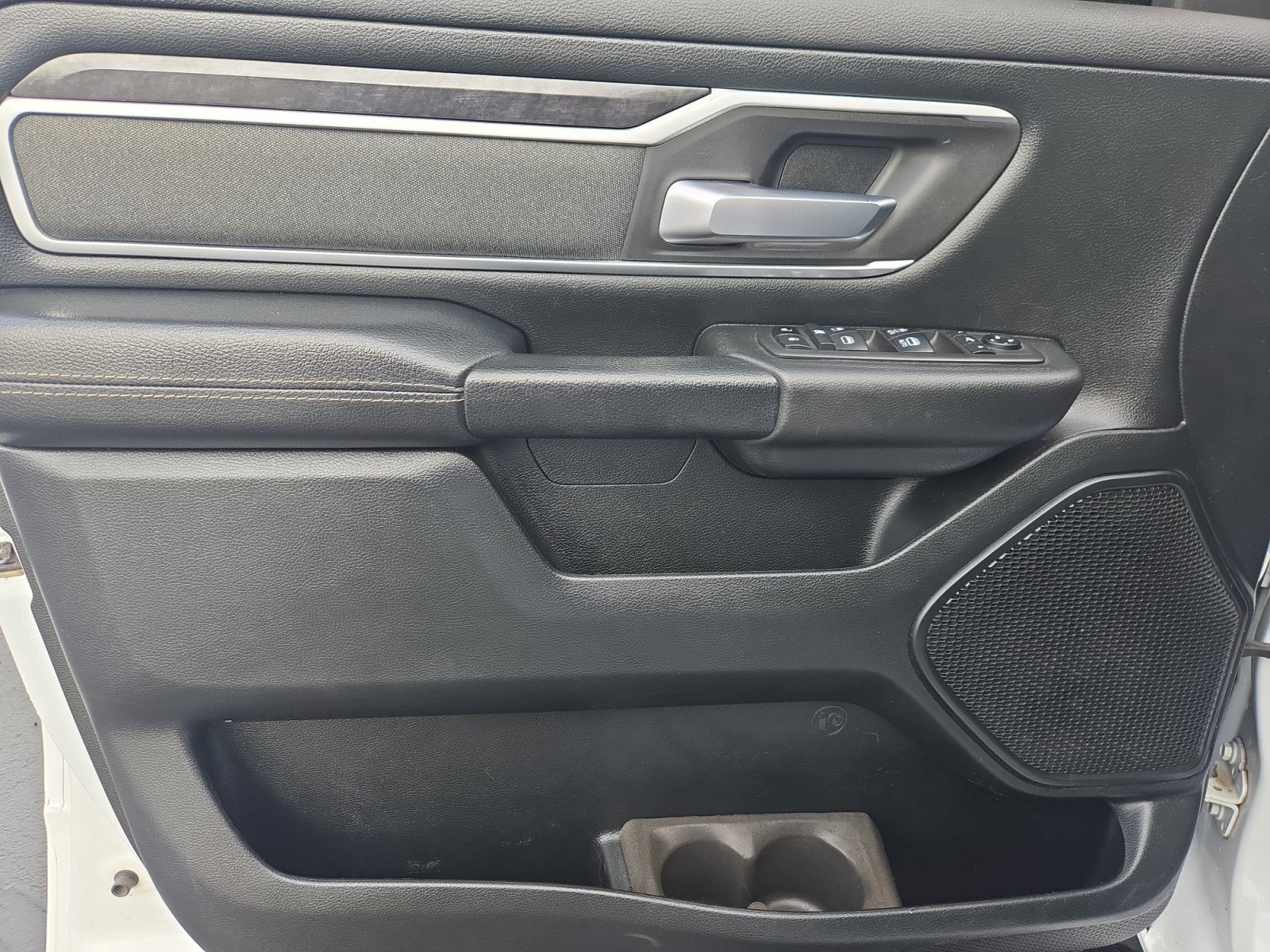 2021 RAM 1500 Big Horn Crew Cab 4x4 5'7" Box