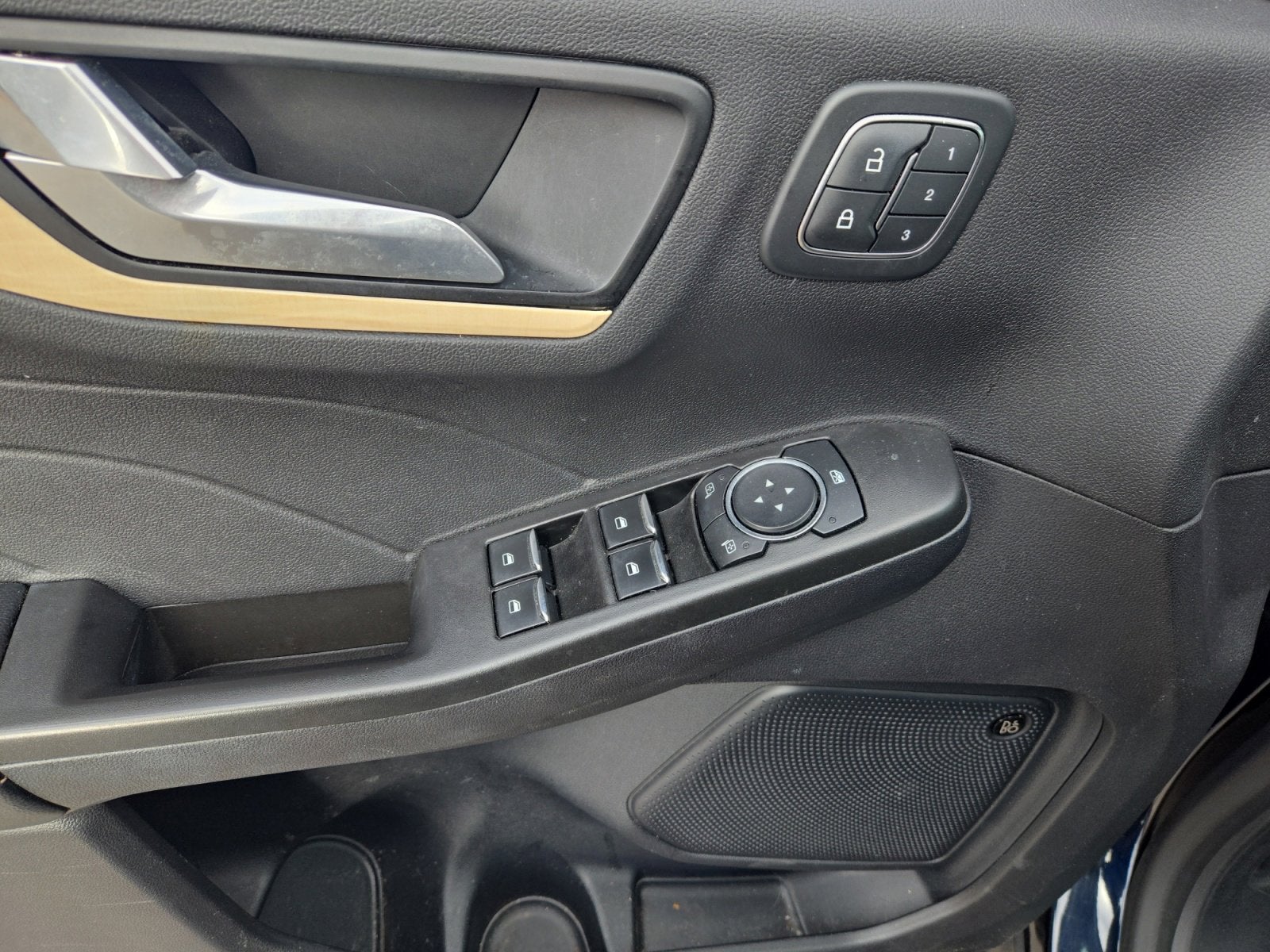 2021 Ford Escape Titanium