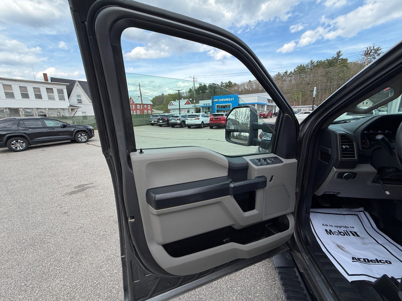 2022 Ford Super Duty F-250 SRW XL
