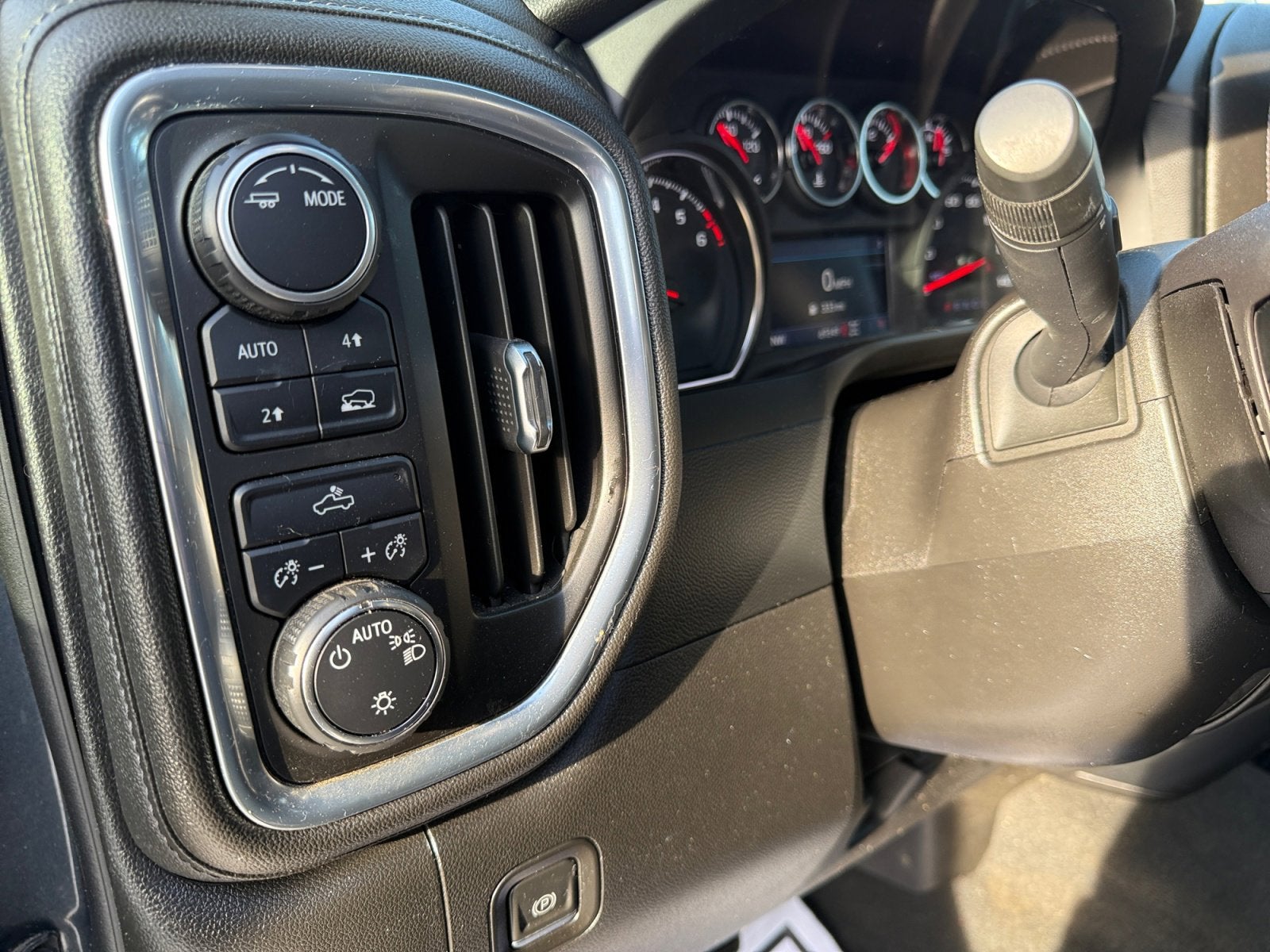 2022 Chevrolet Silverado 1500 LTD LT (2FL)