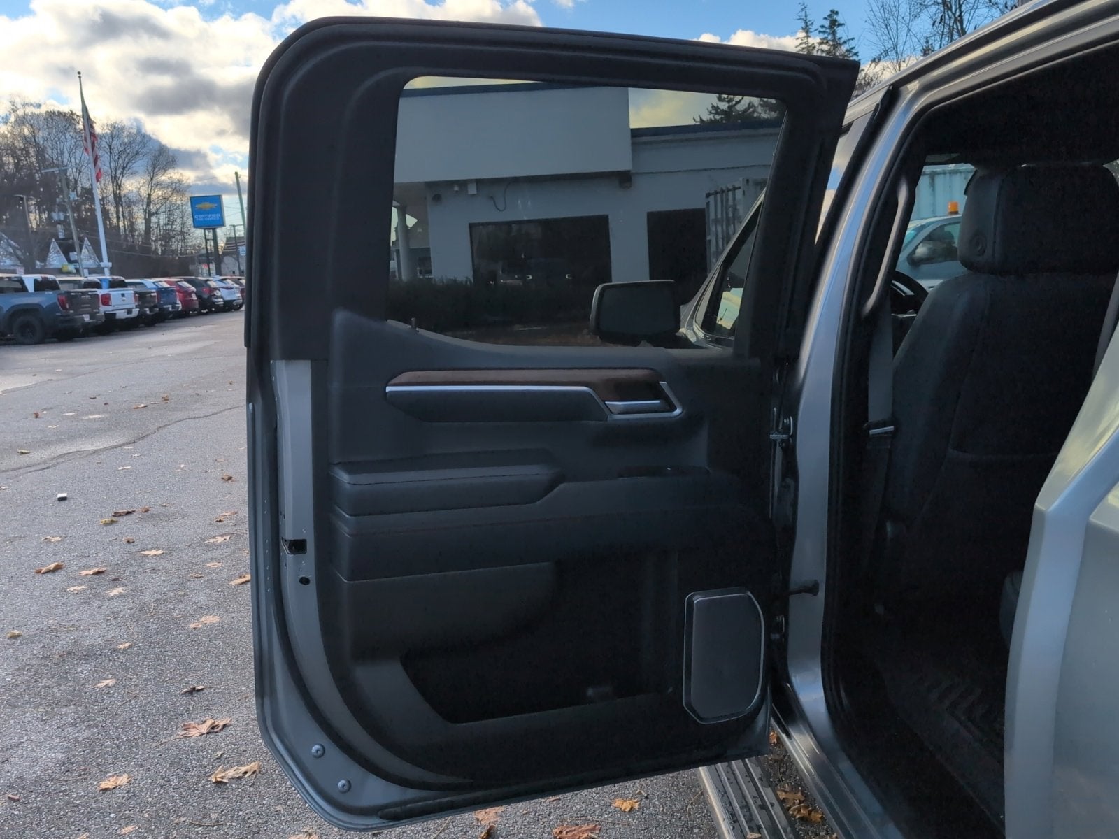 2023 Chevrolet Silverado 1500 High Country