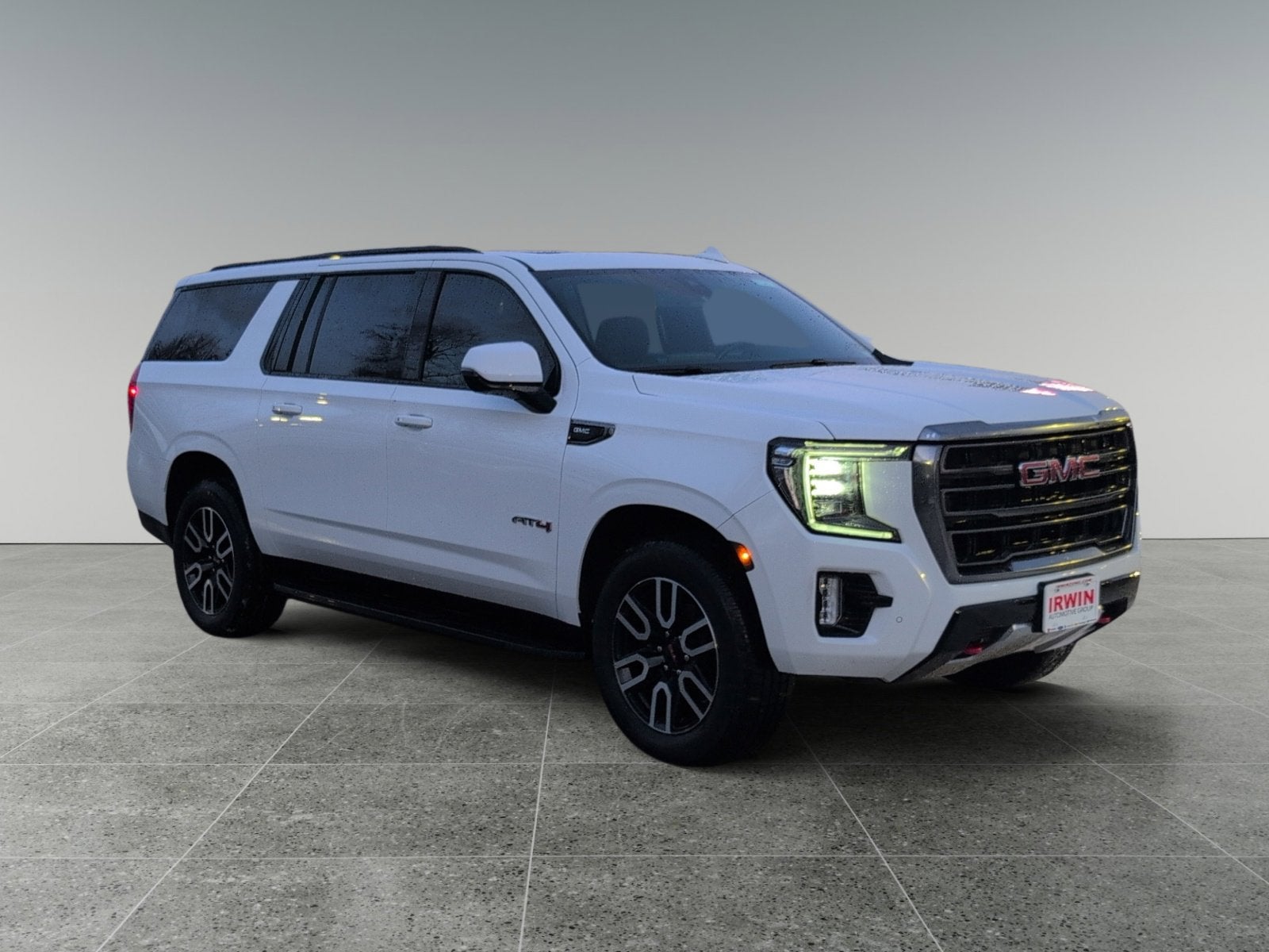 2022 GMC Yukon XL AT4