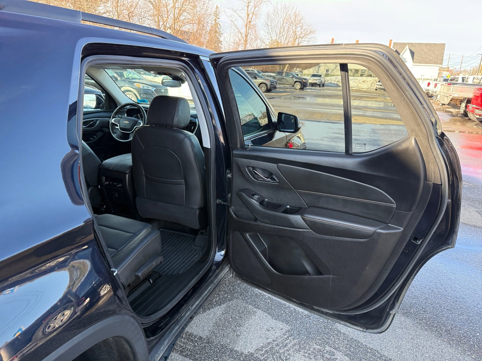 2020 Chevrolet Traverse LT Leather