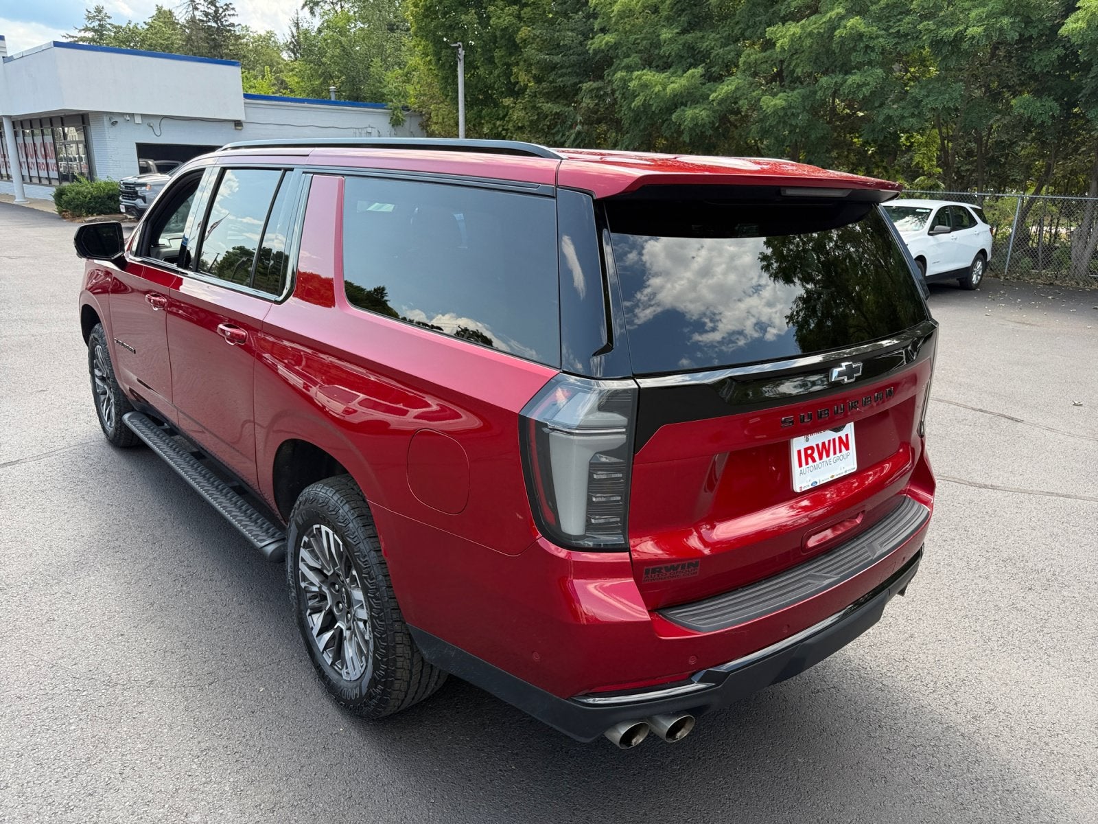 2025 Chevrolet Suburban Z71