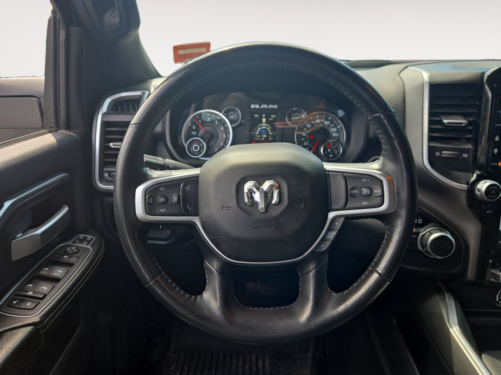 2024 RAM 2500 Big Horn Crew Cab 4x4 6'4" Box