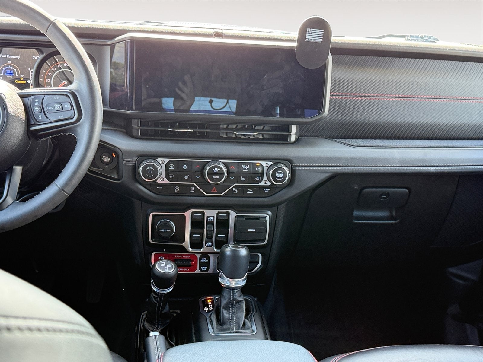 2025 Jeep Wrangler Rubicon X