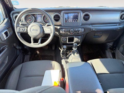 2023 Jeep Gladiator Sport