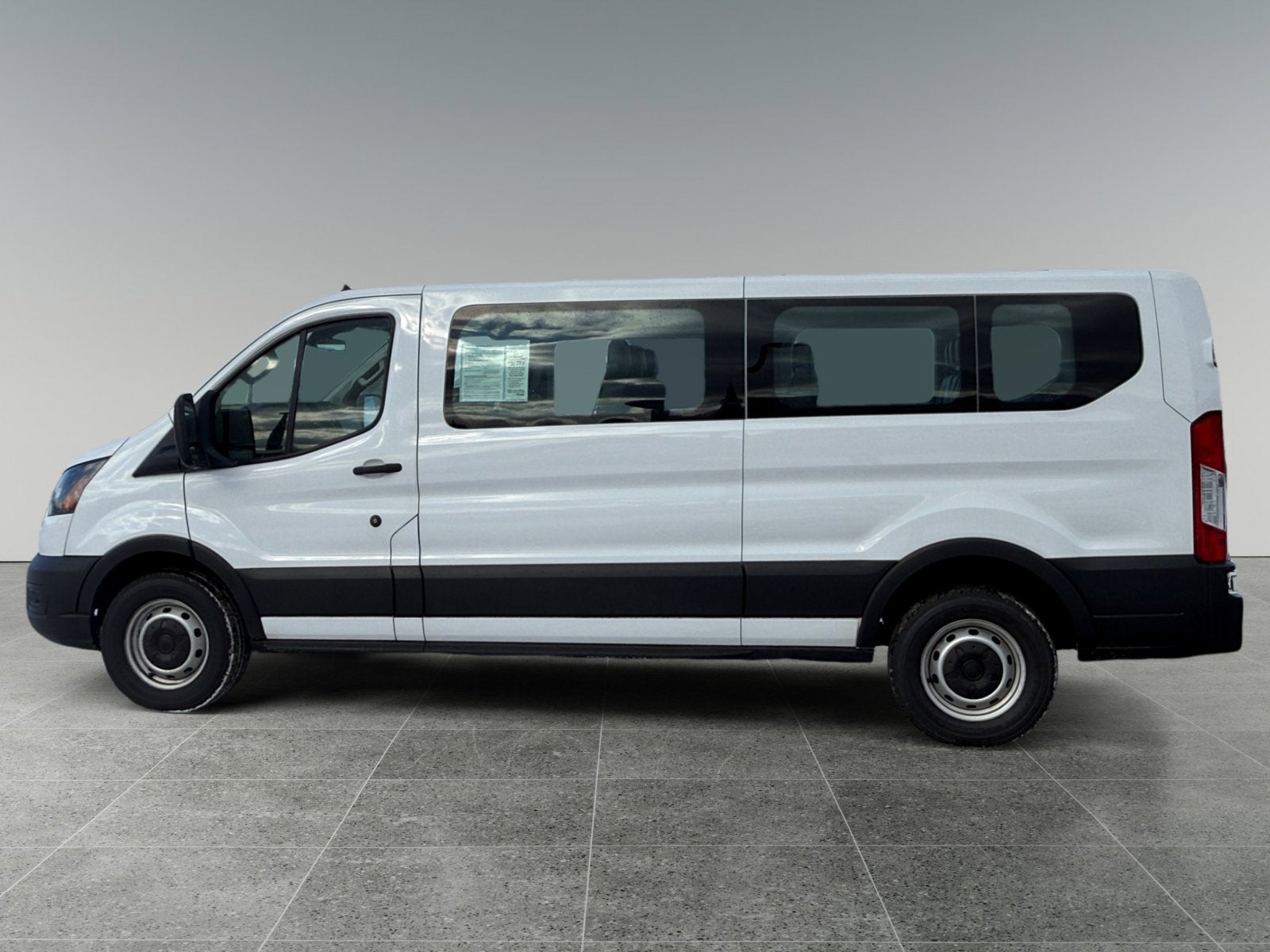 2021 Ford Transit Passenger Wagon XL
