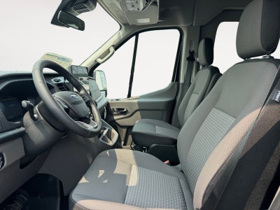 2026 Ford Transit Passenger Wagon XLT