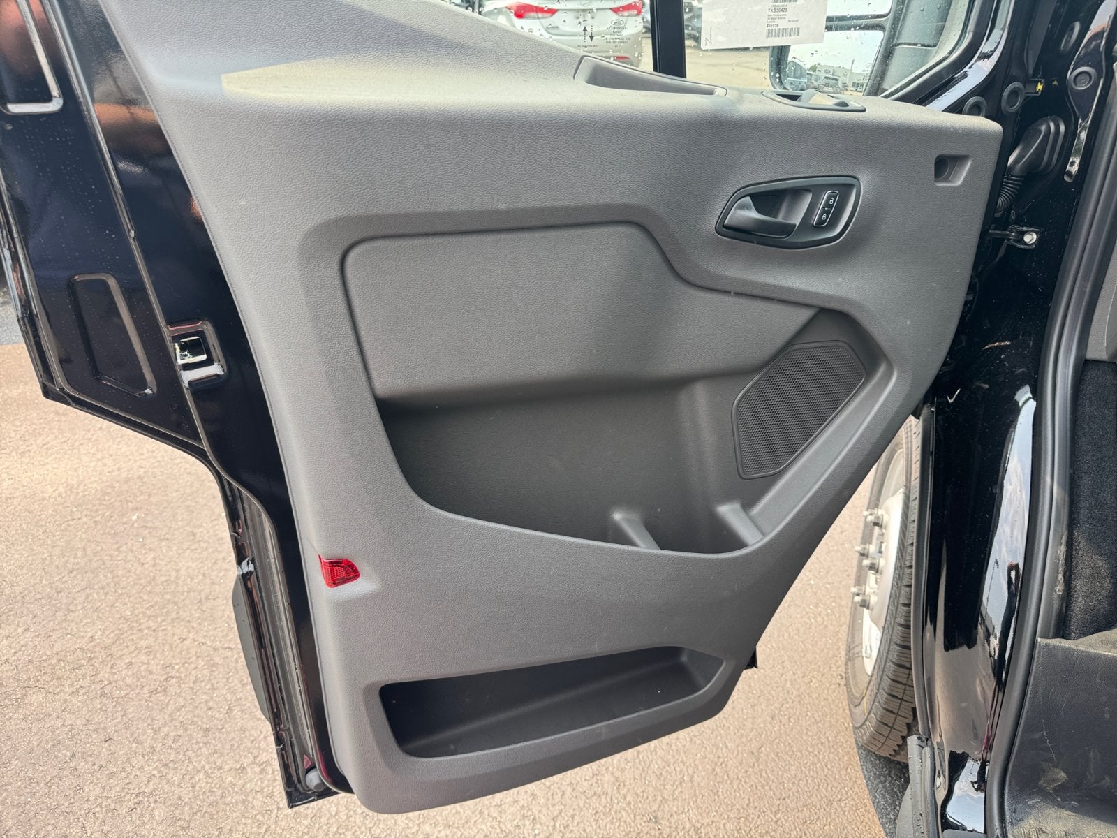2026 Ford Transit Passenger Wagon XLT