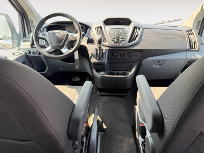 2018 Ford Transit Passenger Wagon XLT
