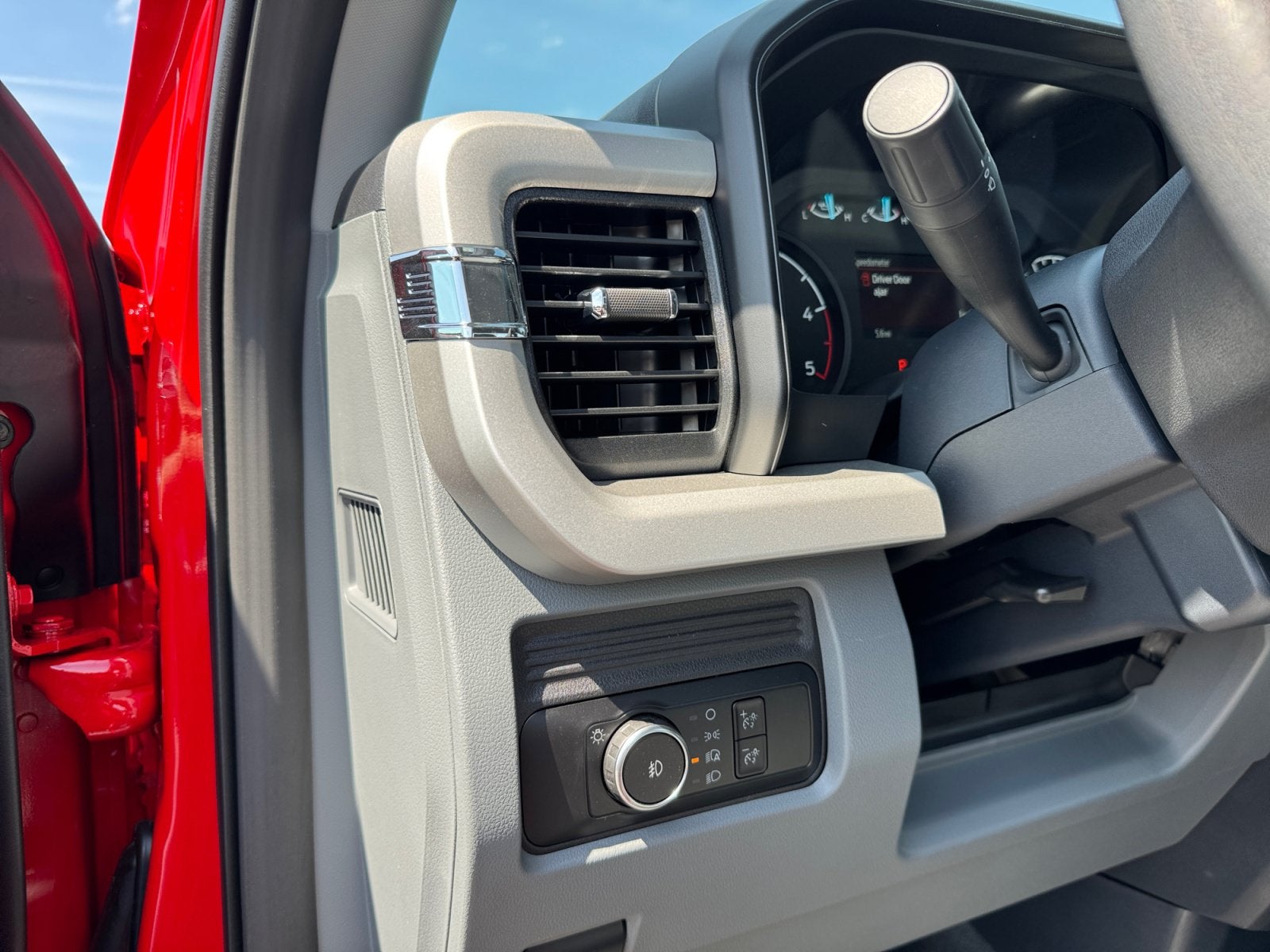 2026 Ford Super Duty F-600 DRW XL