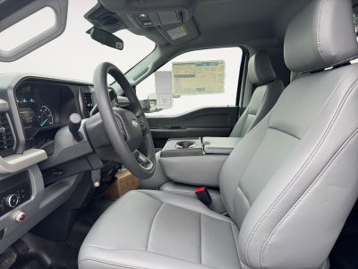 2025 Ford Super Duty F-350 DRW F-350® XL