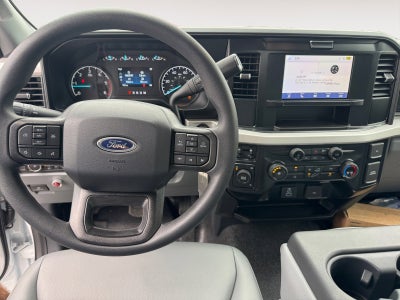 2025 Ford Super Duty F-350 DRW F-350® XL