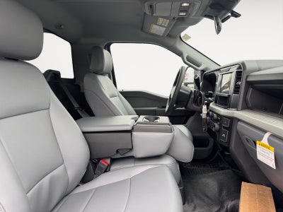 2025 Ford Super Duty F-350 DRW F-350® XL