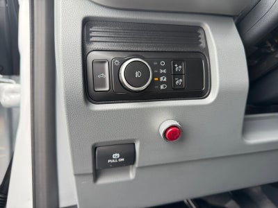 2025 Ford Super Duty F-350 DRW F-350® XL