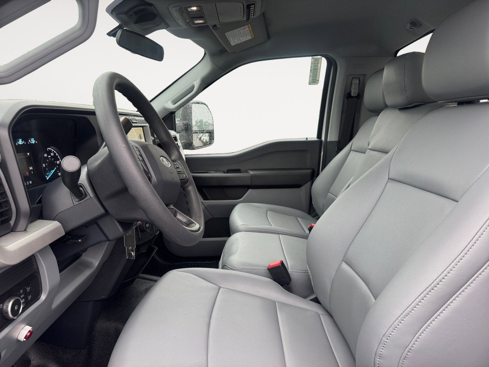 2025 Ford Super Duty F-350 DRW F-350® XL