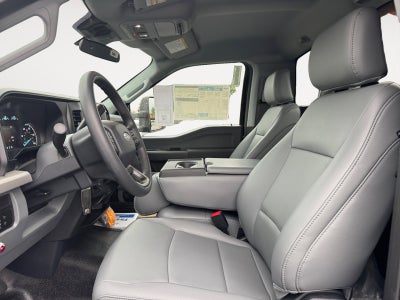 2025 Ford Super Duty F-350 DRW F-350® XL