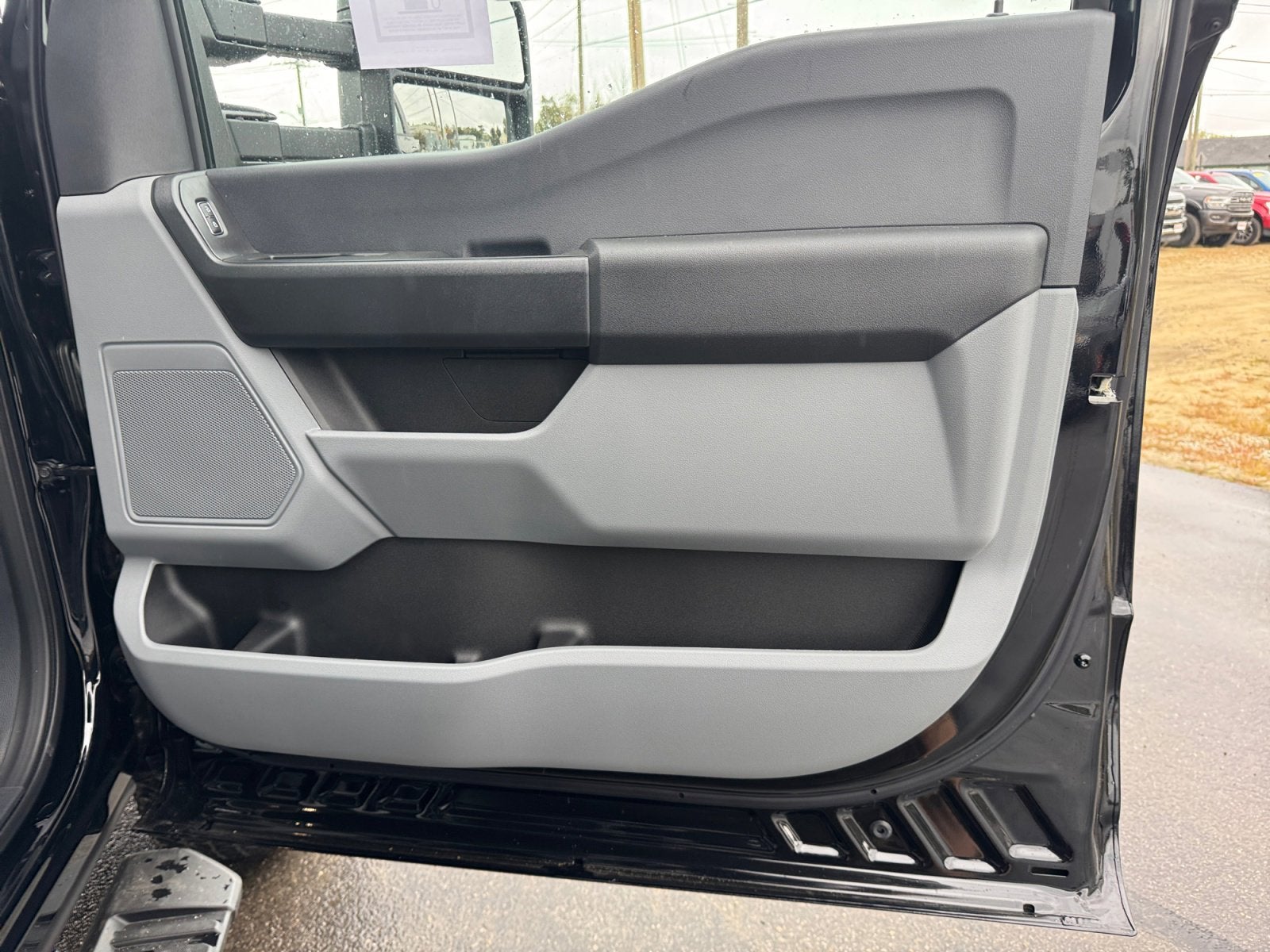 2025 Ford Super Duty F-350 DRW F-350® XL