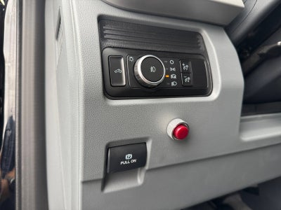 2025 Ford Super Duty F-350 DRW F-350® XL