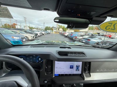 2025 Ford Bronco Base