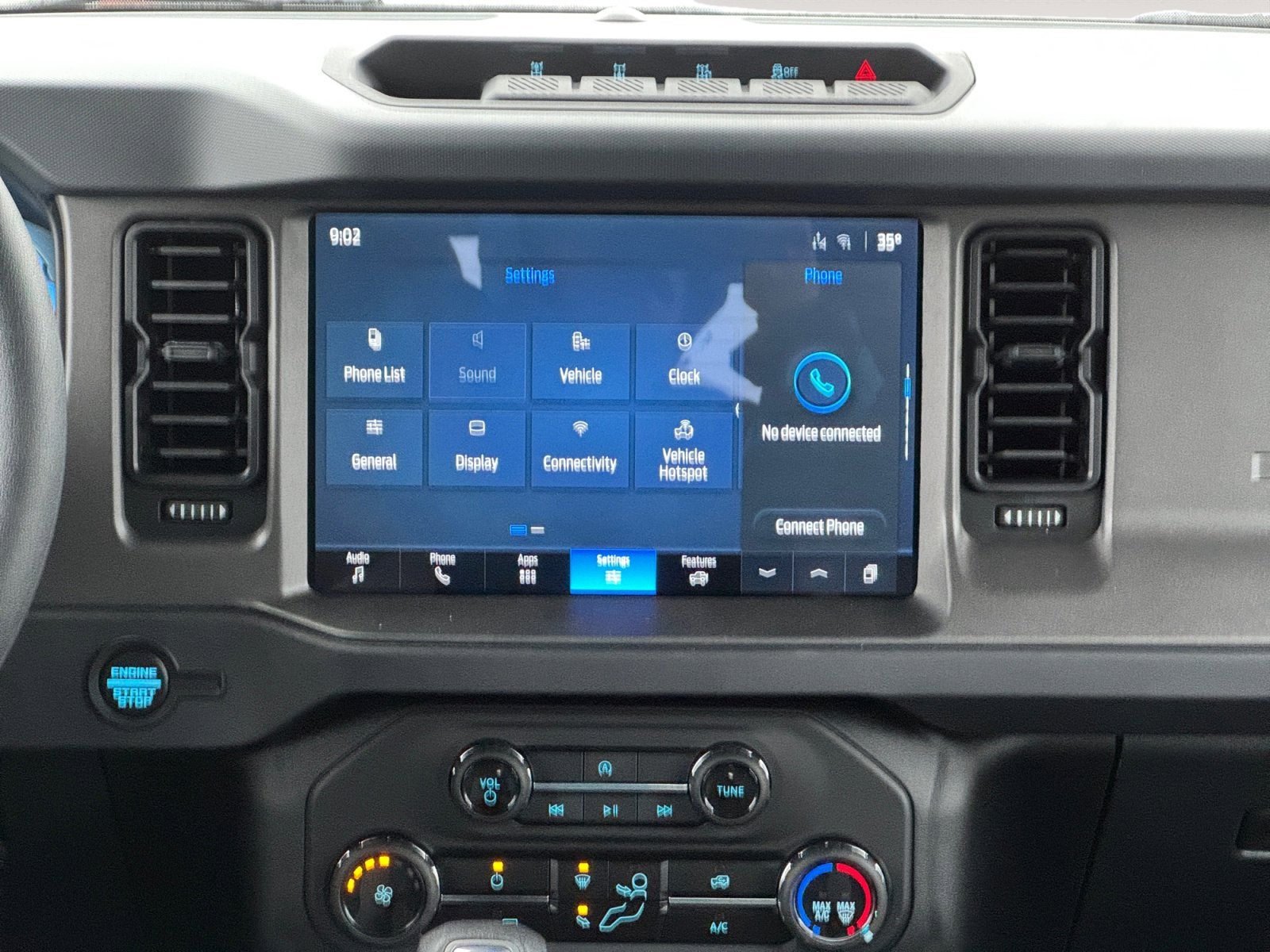 2025 Ford Bronco Base