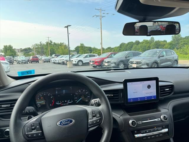 2020 Ford Explorer Base