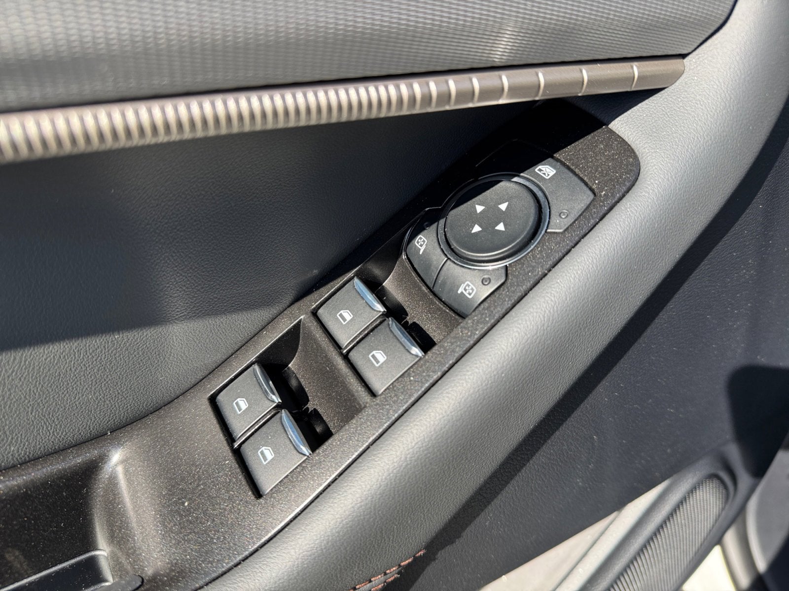 2026 Ford Explorer Active with 200A Pkg