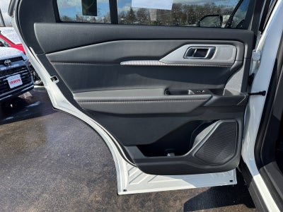 2026 Ford Explorer Active with 200A Pkg