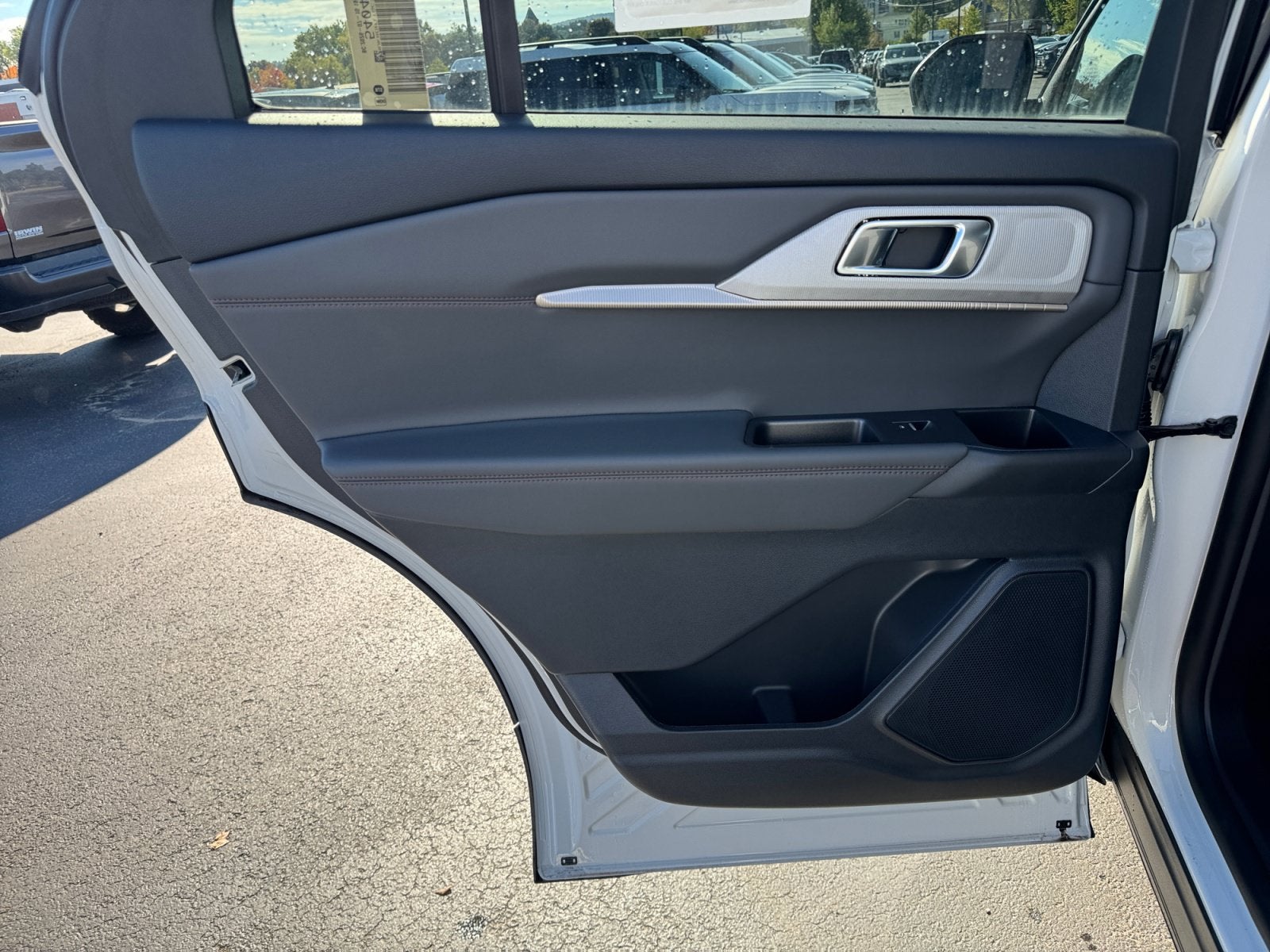 2026 Ford Explorer Active with 200A Pkg
