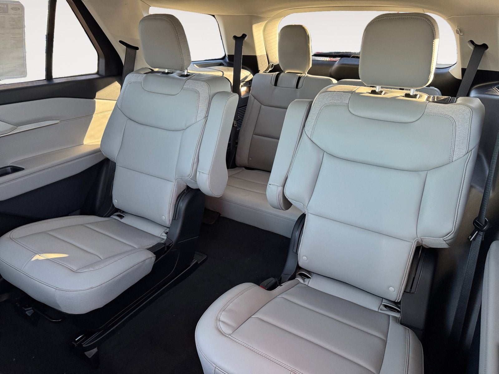 2026 Ford Explorer Active with 200A Pkg