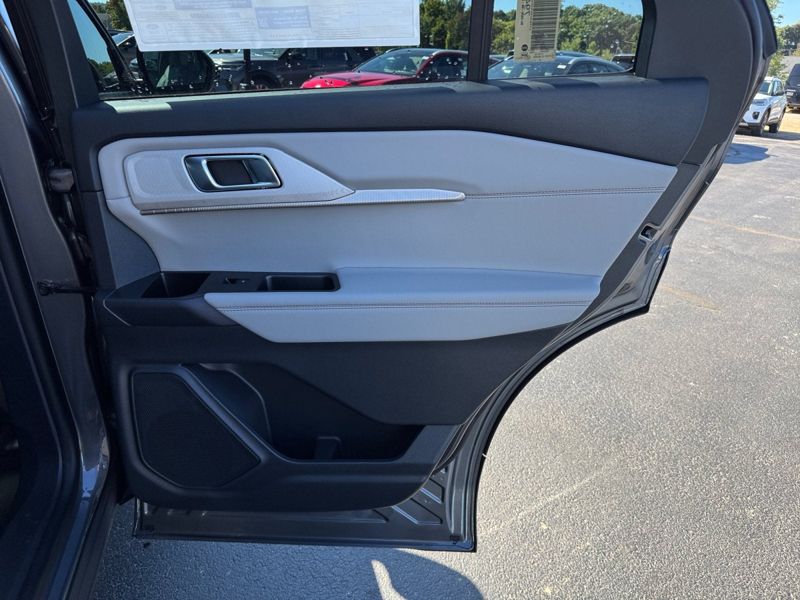 2027 Ford Explorer Active with 200A Pkg