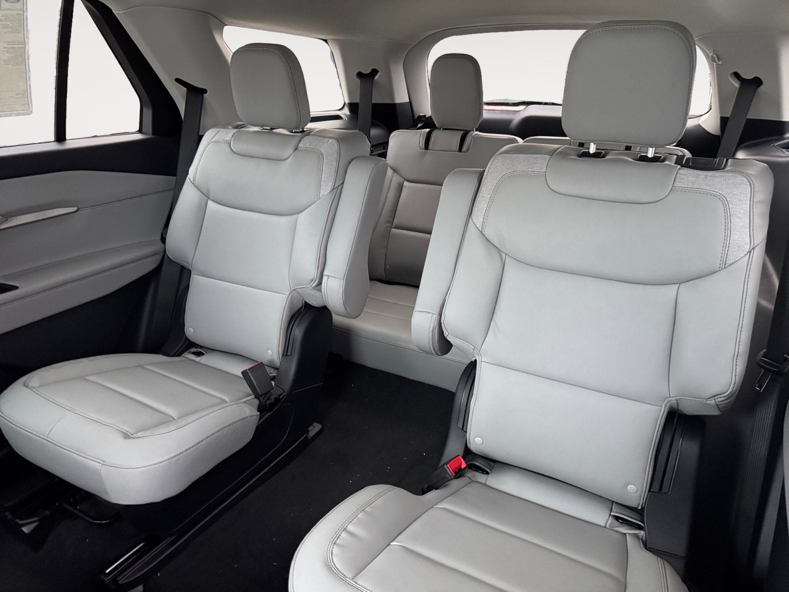 2026 Ford Explorer Active with 200A Pkg