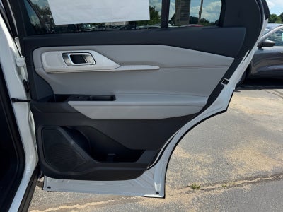 2026 Ford Explorer Active with 200A Pkg