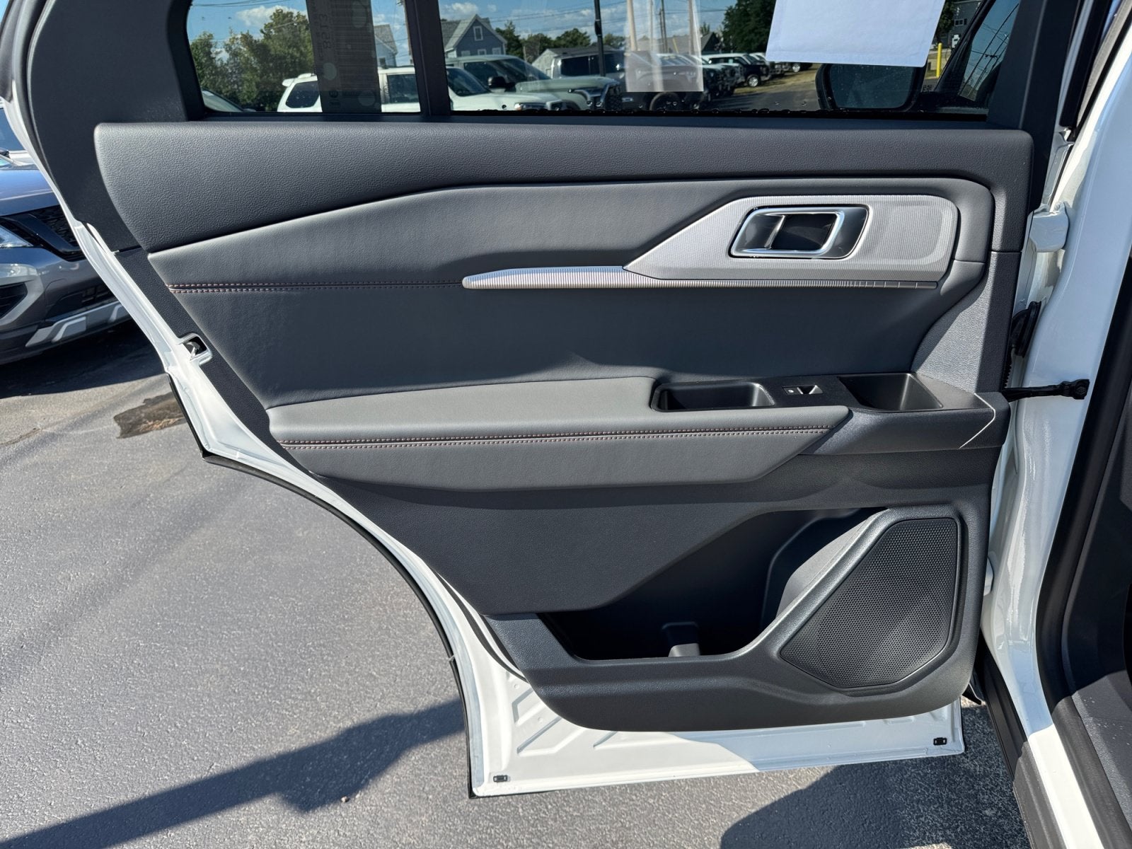 2027 Ford Explorer Active with 200A Pkg