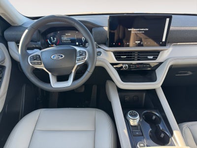 2026 Ford Explorer Active with 200A Pkg