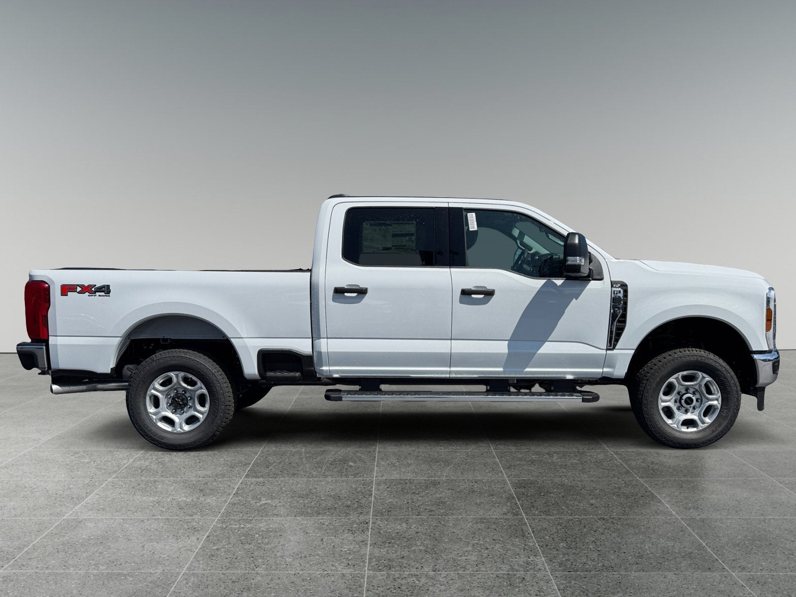 2026 Ford Super Duty F-250 SRW XLT