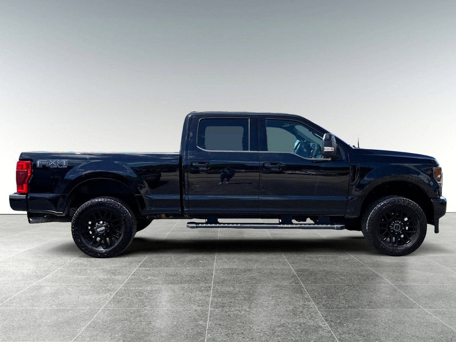 2022 Ford Super Duty F-250 SRW LARIAT