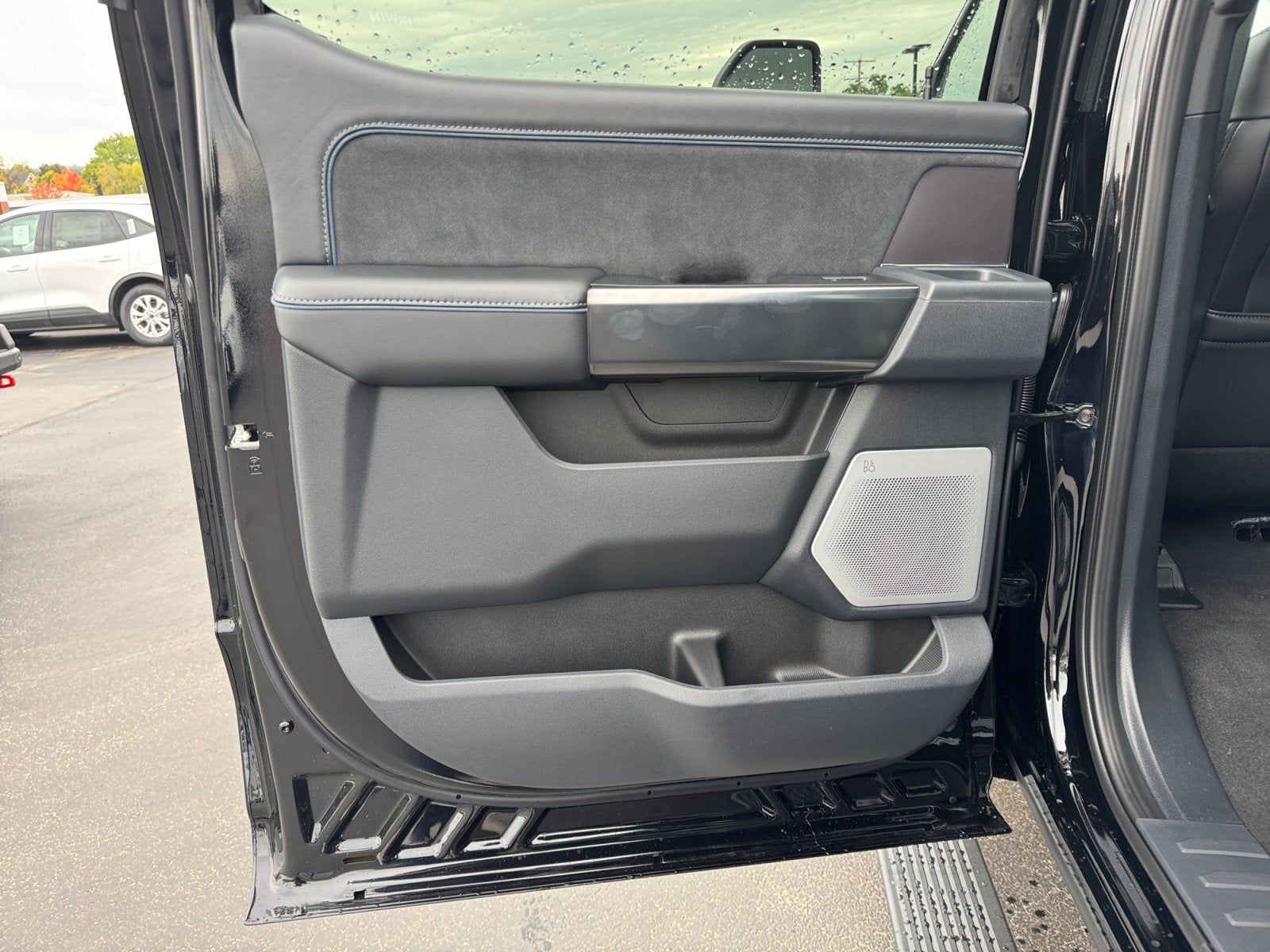 2027 Ford Super Duty F-250 SRW Platinum