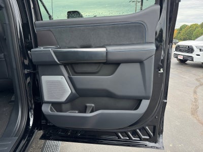 2027 Ford Super Duty F-250 SRW Platinum