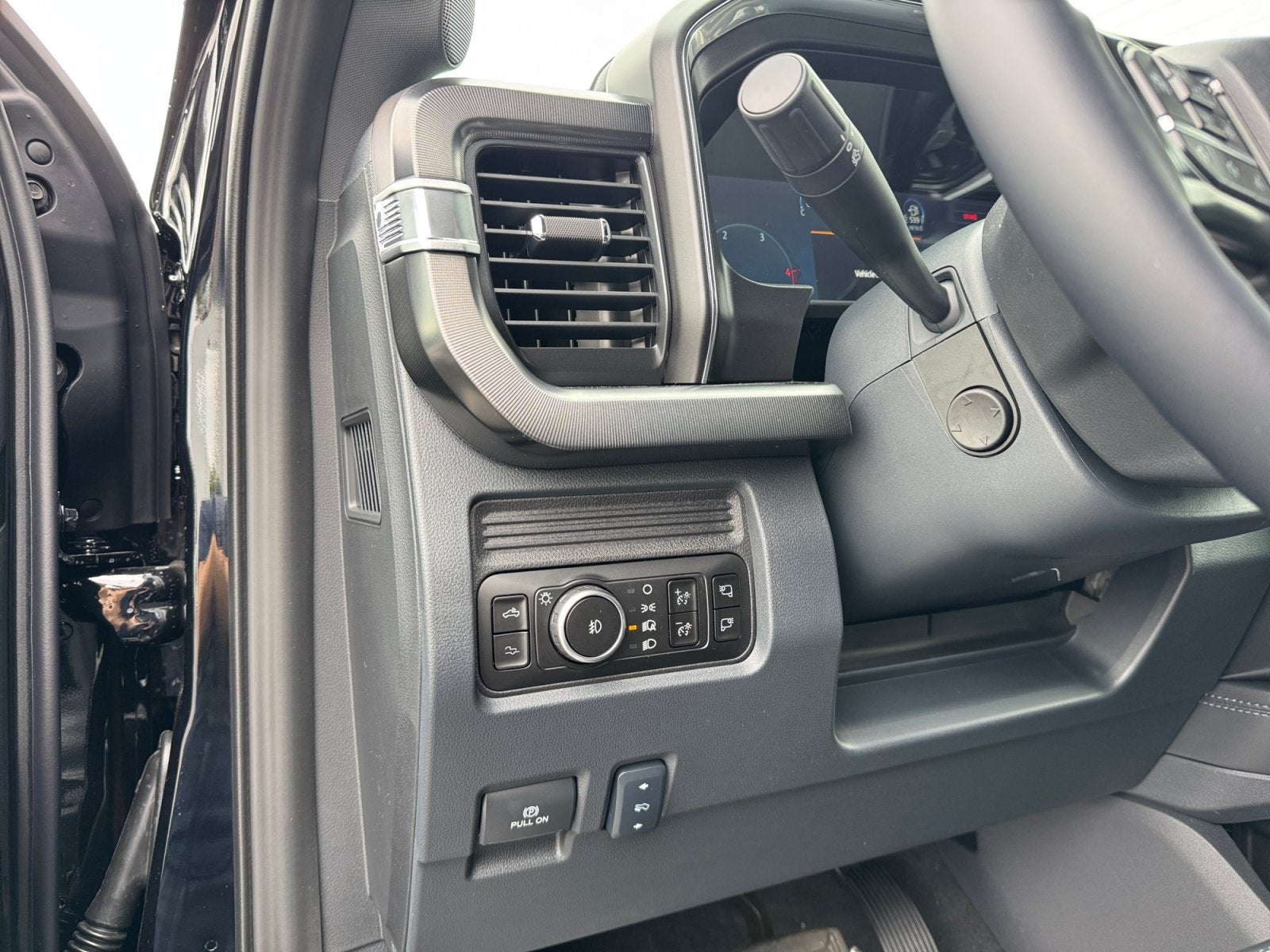 2027 Ford Super Duty F-250 SRW Platinum