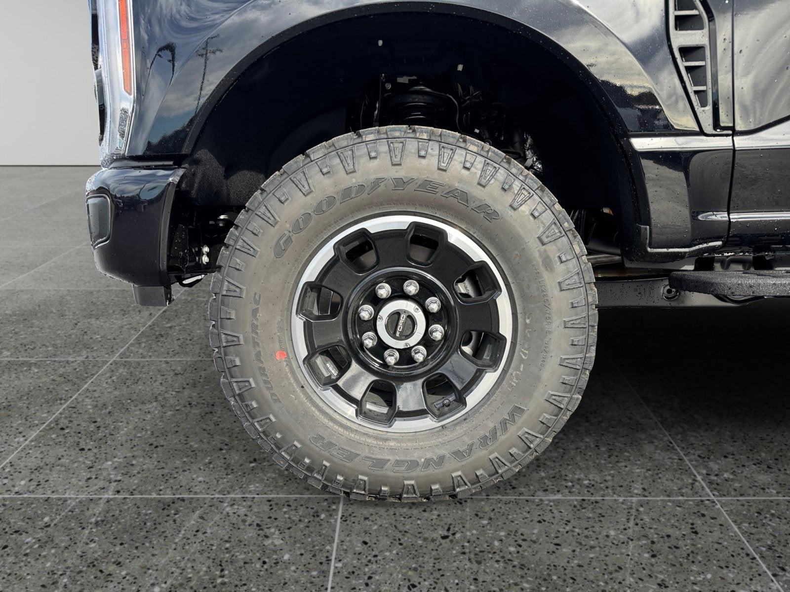 2027 Ford Super Duty F-250 SRW LARIAT