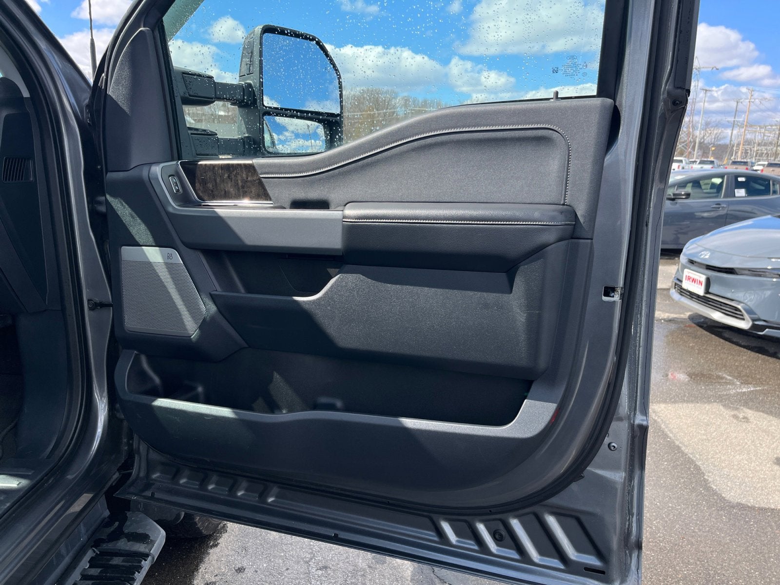 2024 Ford Super Duty F-250 SRW LARIAT