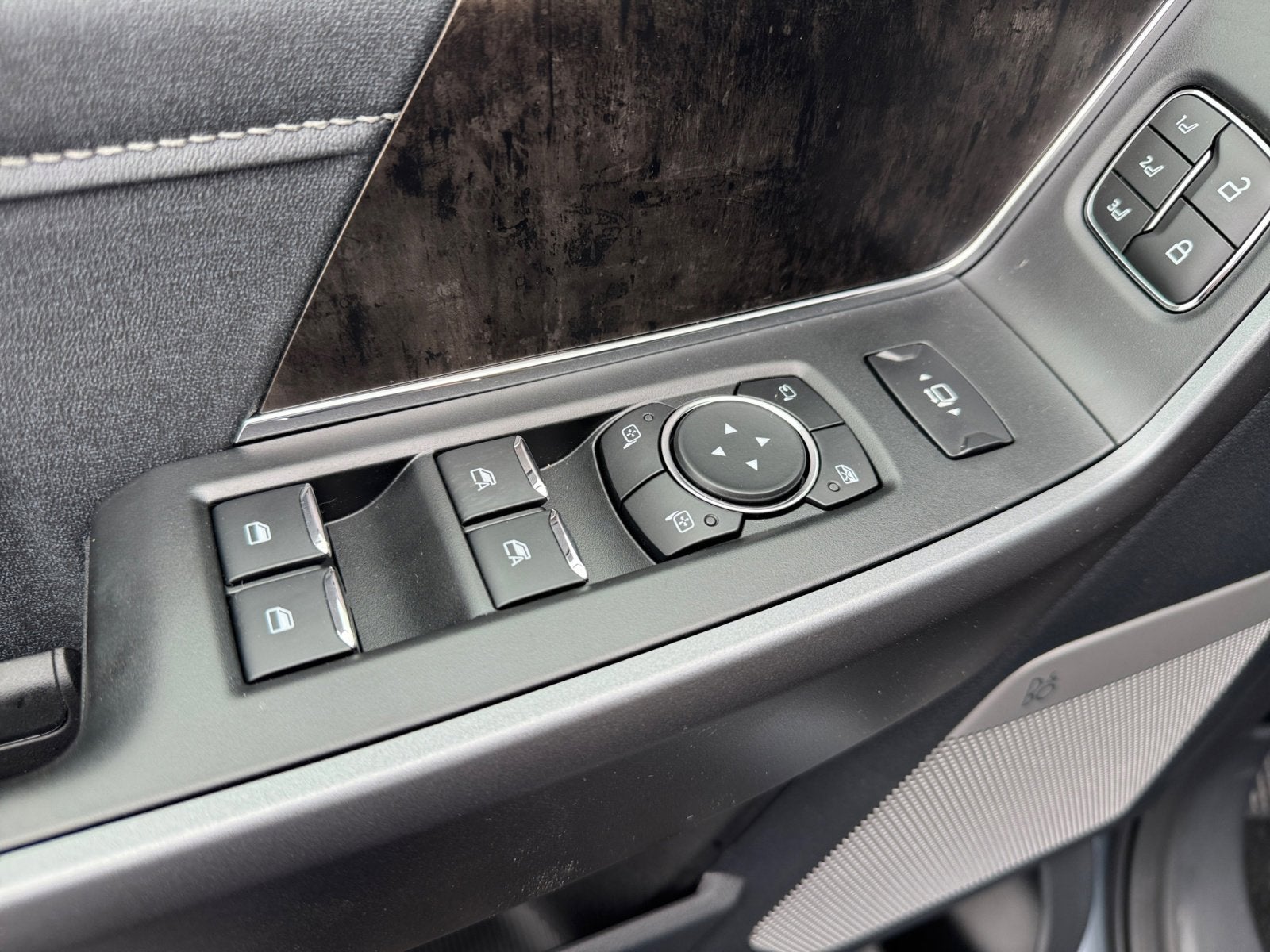 2025 Ford Super Duty F-250 SRW LARIAT