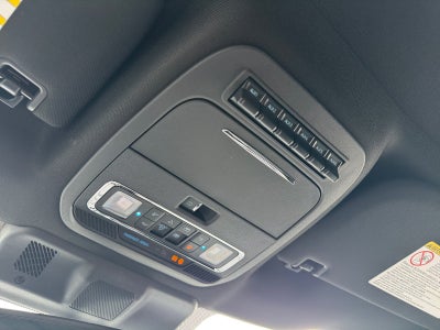 2027 Ford Super Duty F-350 SRW Platinum
