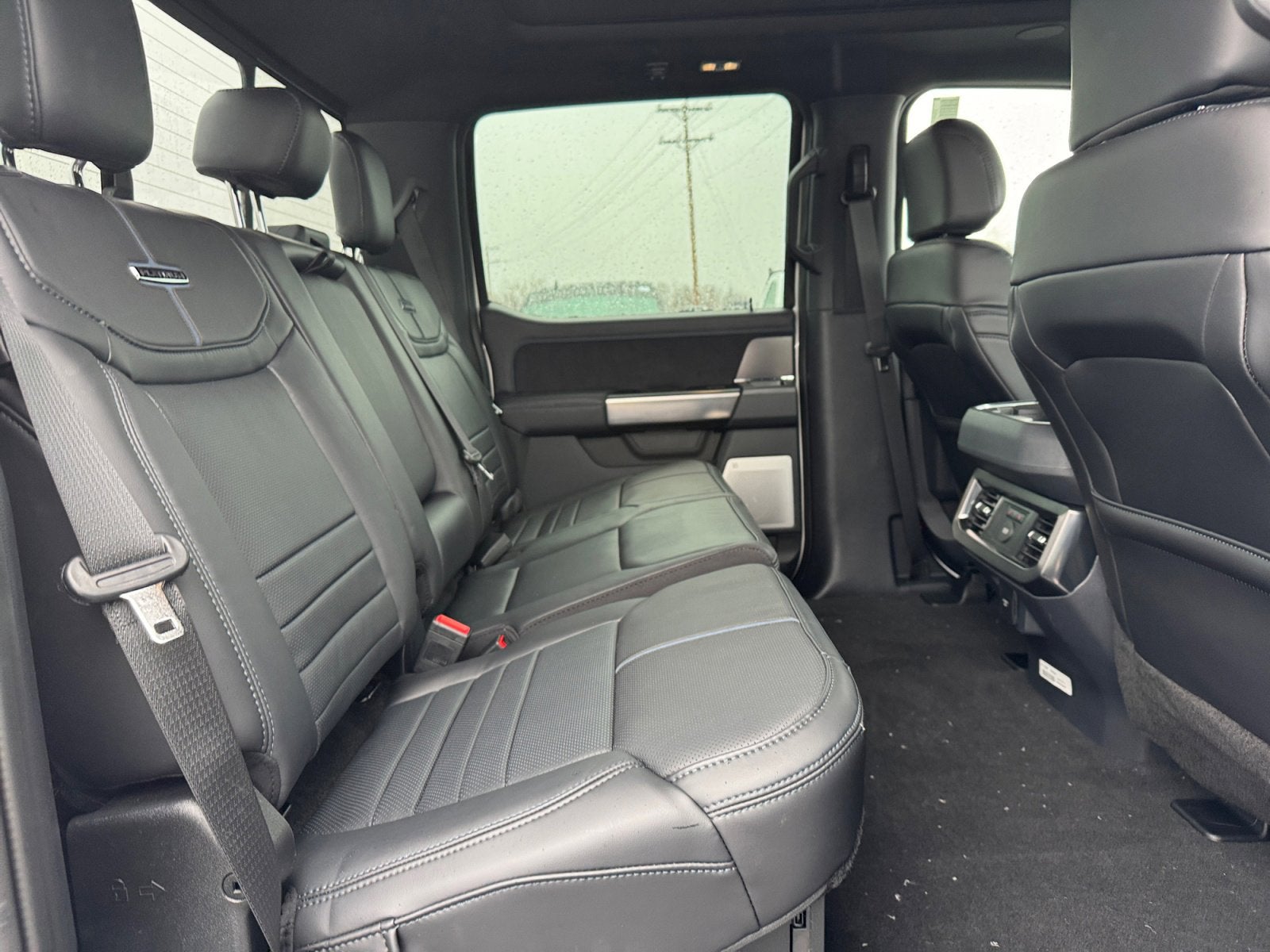 2026 Ford Super Duty F-350 SRW Platinum