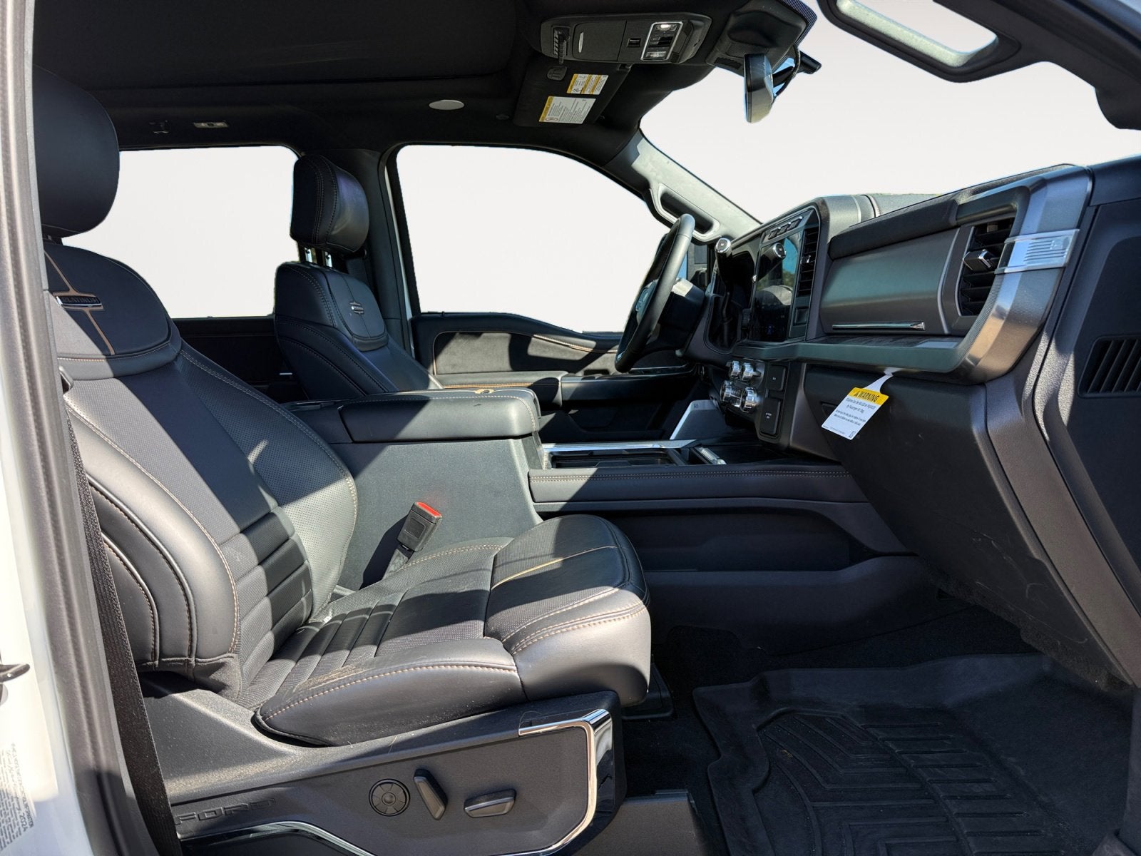 2024 Ford Super Duty F-350 SRW Platinum