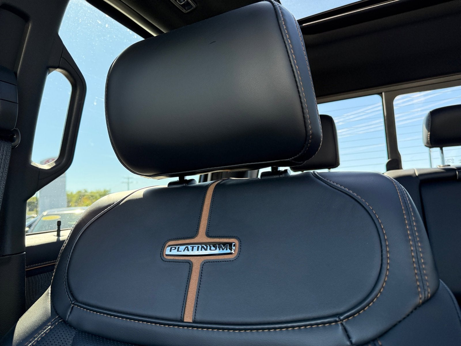 2024 Ford Super Duty F-350 SRW Platinum